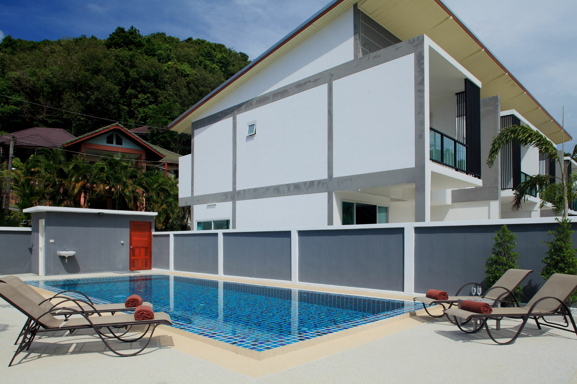 Kata Hill View Villas By Kata Sea View Villas Ngoại thất bức ảnh